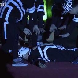 独舞成人街舞视频,成人街舞视频中的动感演绎